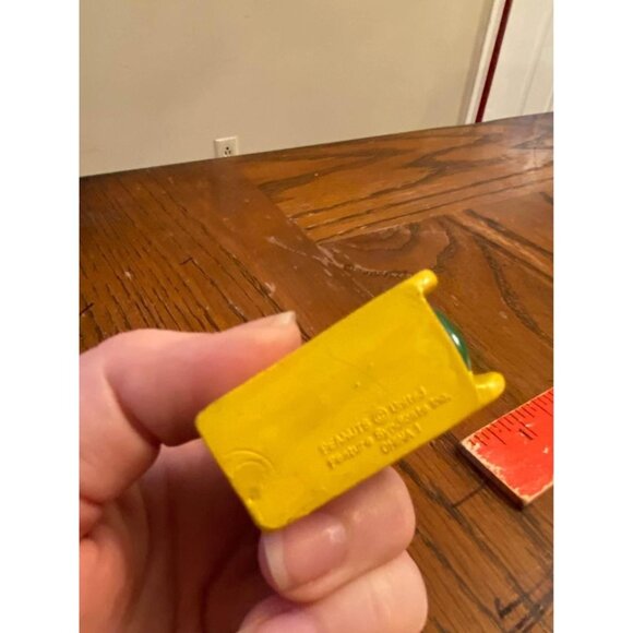 Vintage Snoopy Christmas Tree Ornaments Peanuts Christmas Set of 2 - Picture 6 of 6